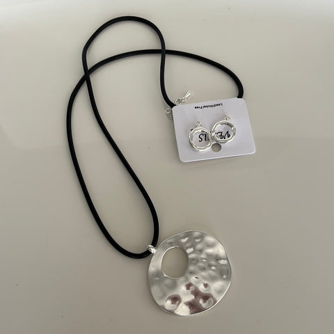 Long Pendant Necklace Set