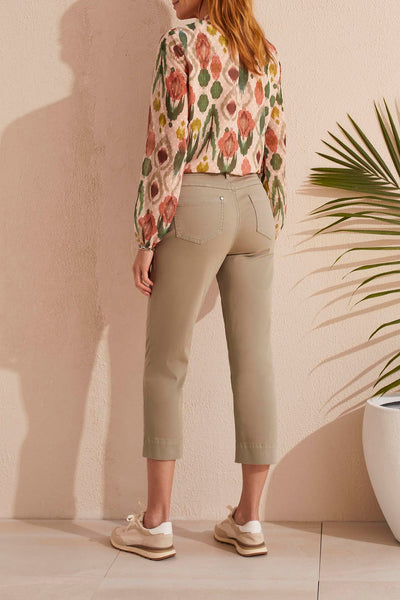 5 Pocket Pull-On Kick Flare Capri