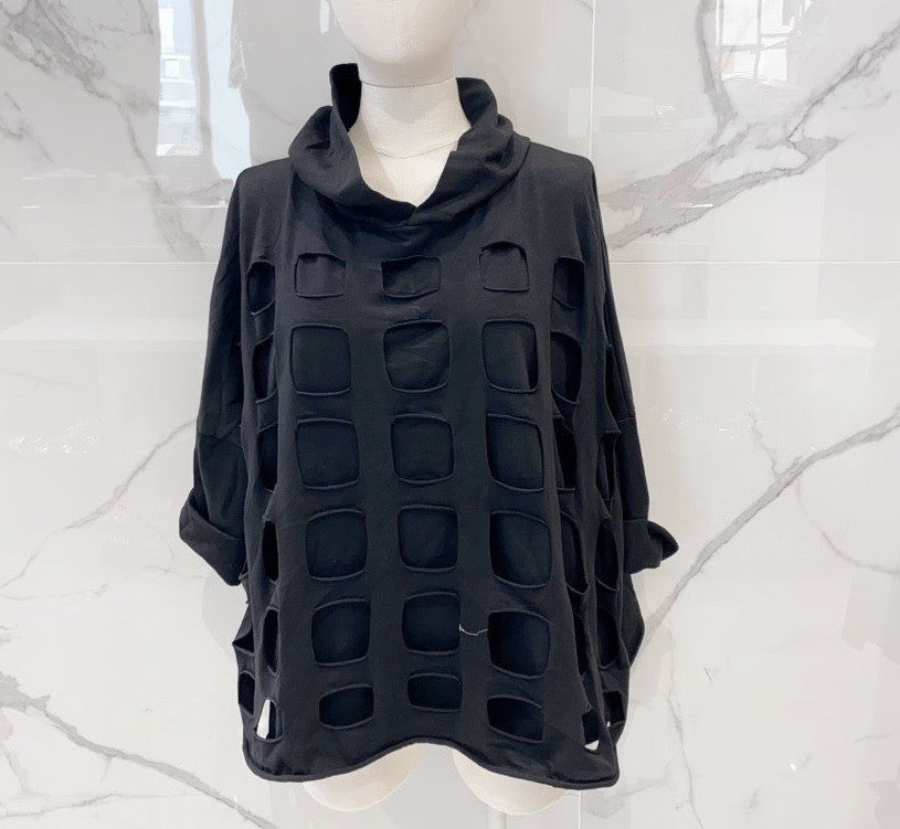 Cowl/Neck Detail Front Top - Italian