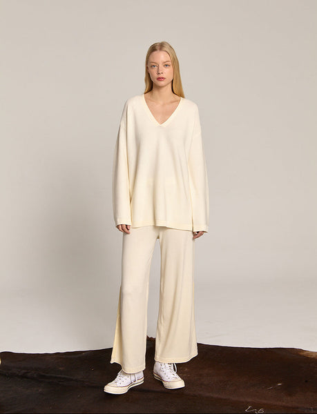 Long Sleeve V-Neck Sweater