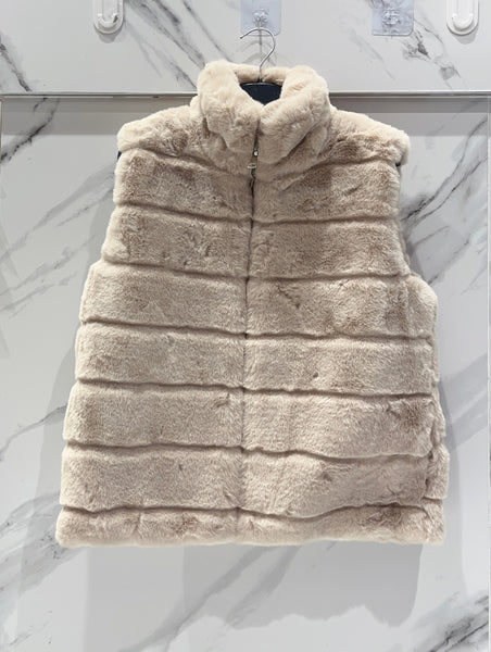 Short Fur Vest