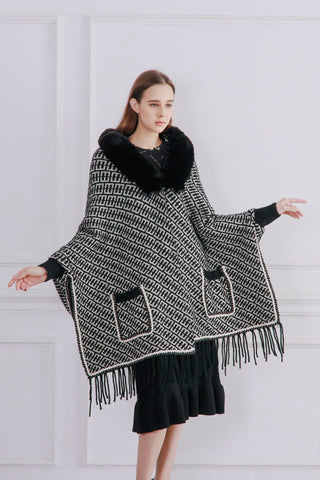 Fur Trim Knit Cape