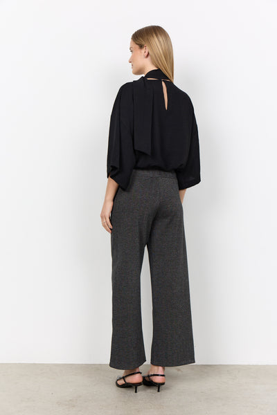 3/4 Drape Sleeve Blouse With Scarf