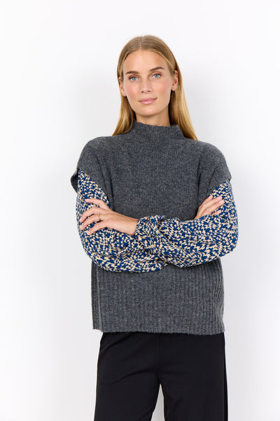 Topper-Knit Vest
