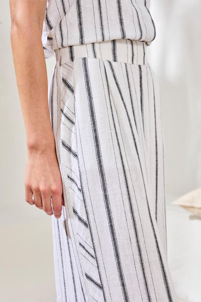 Crop Pull-On Flowy Wide Stripe Pants