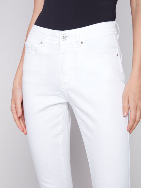 Fringe Detail Crop Denim With 5 Pockets