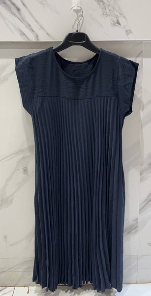 Short Sleeve Pleated Dress