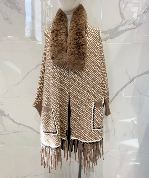 Fur Trim Knit Cape