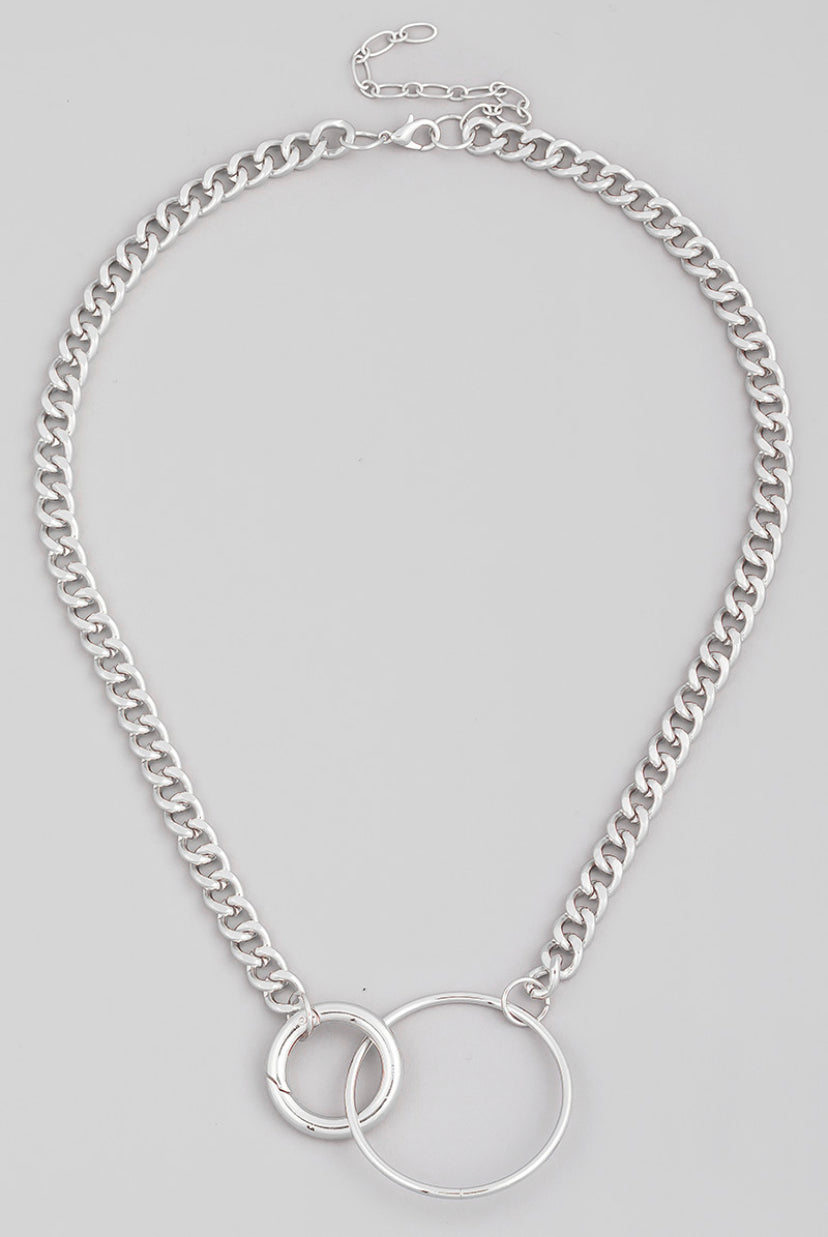 Chain Link Circle Pendant Necklace