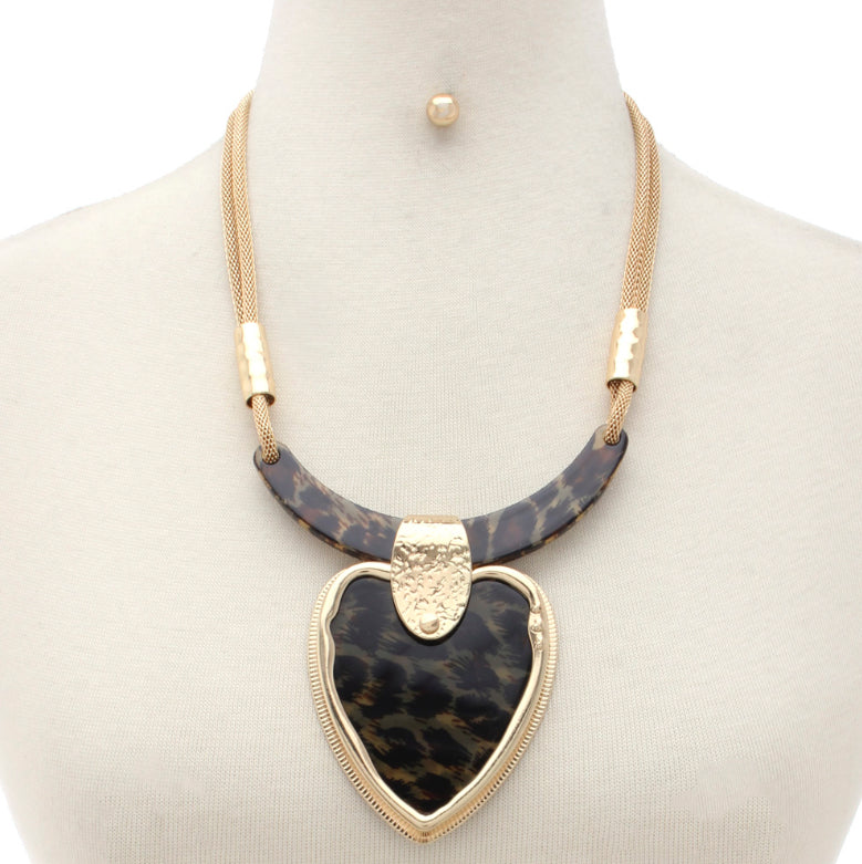 Animal Print Heart Pendant Necklace