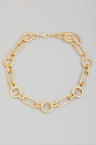 Metallic Oval And Hoop Chain Link Necklace
