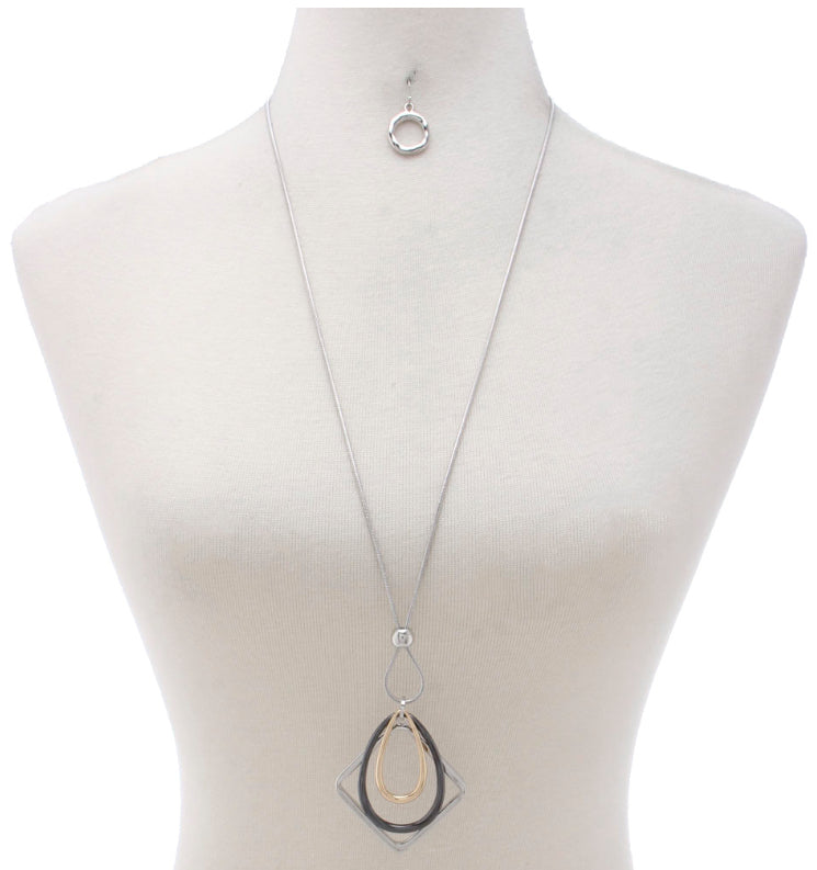 Multi Shape Pendant Necklace Set