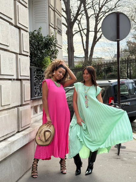 Long Pleat Skirt Dress