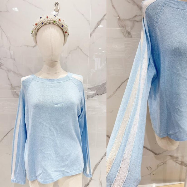 Detail Sleeve Light Sweater