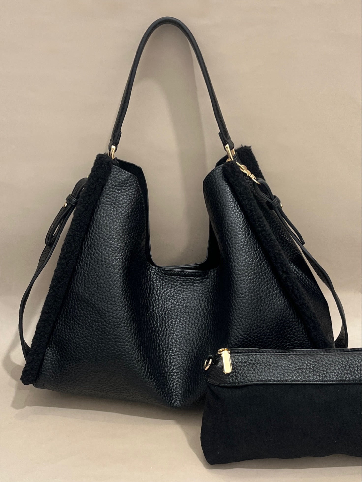 Fur trim Hand Bag