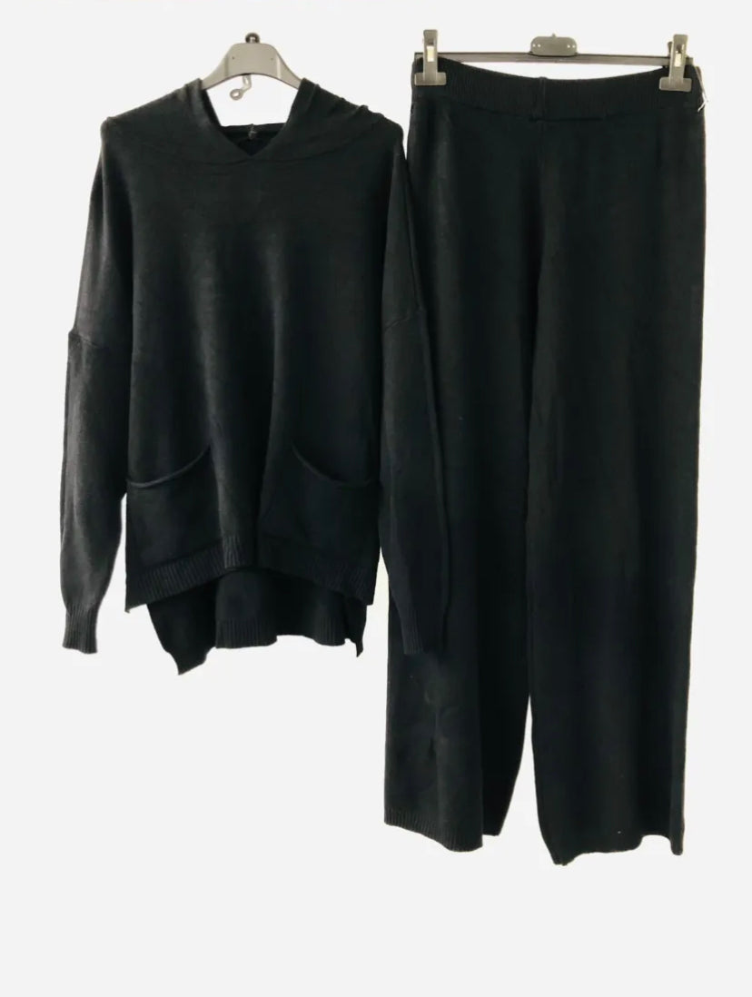 Hooded Sweater/pant set