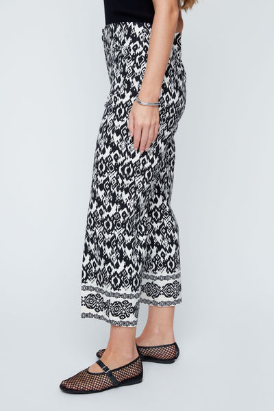 Crop Straight Leg Print Pants
