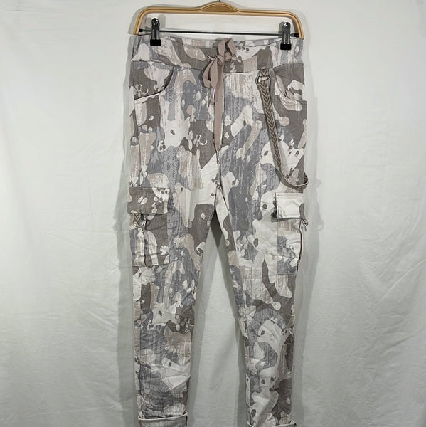 Camouflage Pull-On Pants - Italian