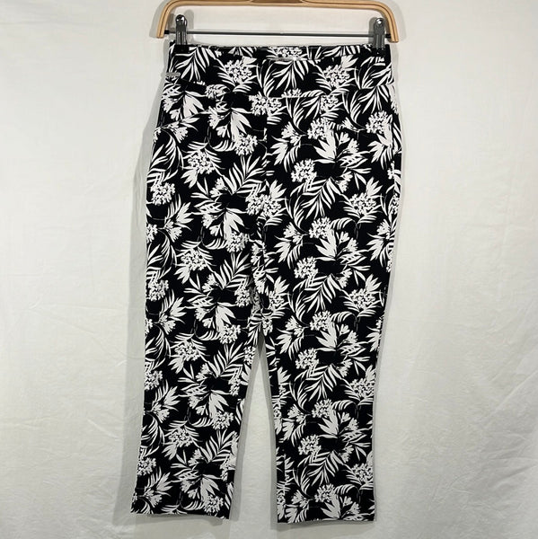 Floral Print Pull-On Capri