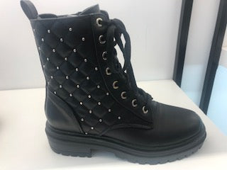 Stud Detail Boots