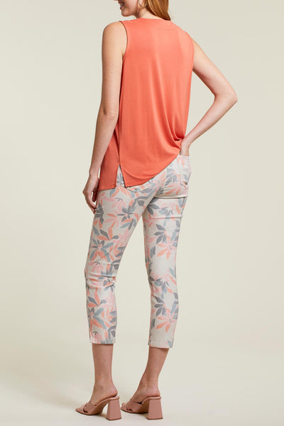 5 Pocket Pull-On Print Capri With Slit