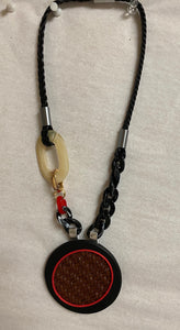 Detail Necklace